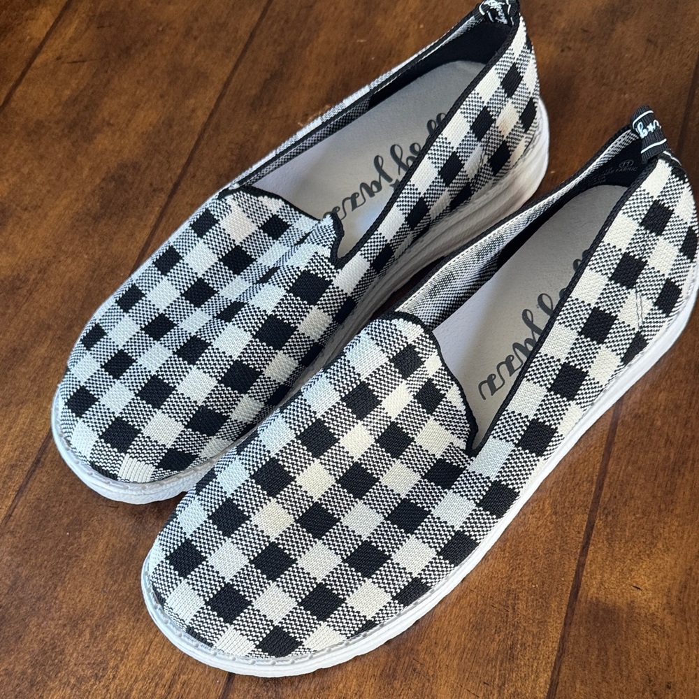 Gypsy Jazz Black and White Checkered Sneakers